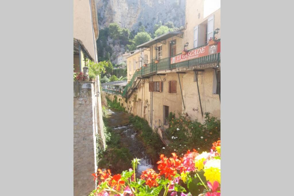Lou Paradiu Du Verdon Allemagne-en-Provence Exteriör bild